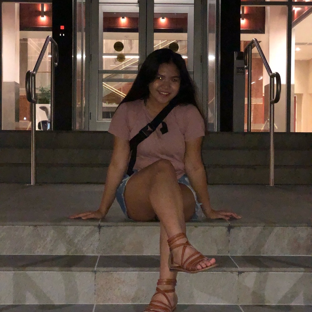 Meet your Posher, Kelly